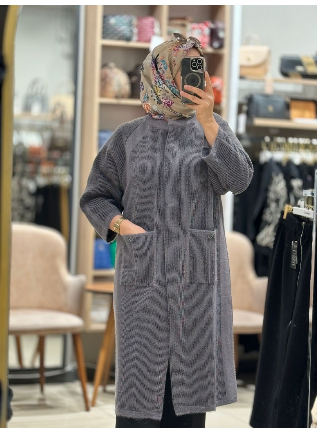 ANGORA HIRKA