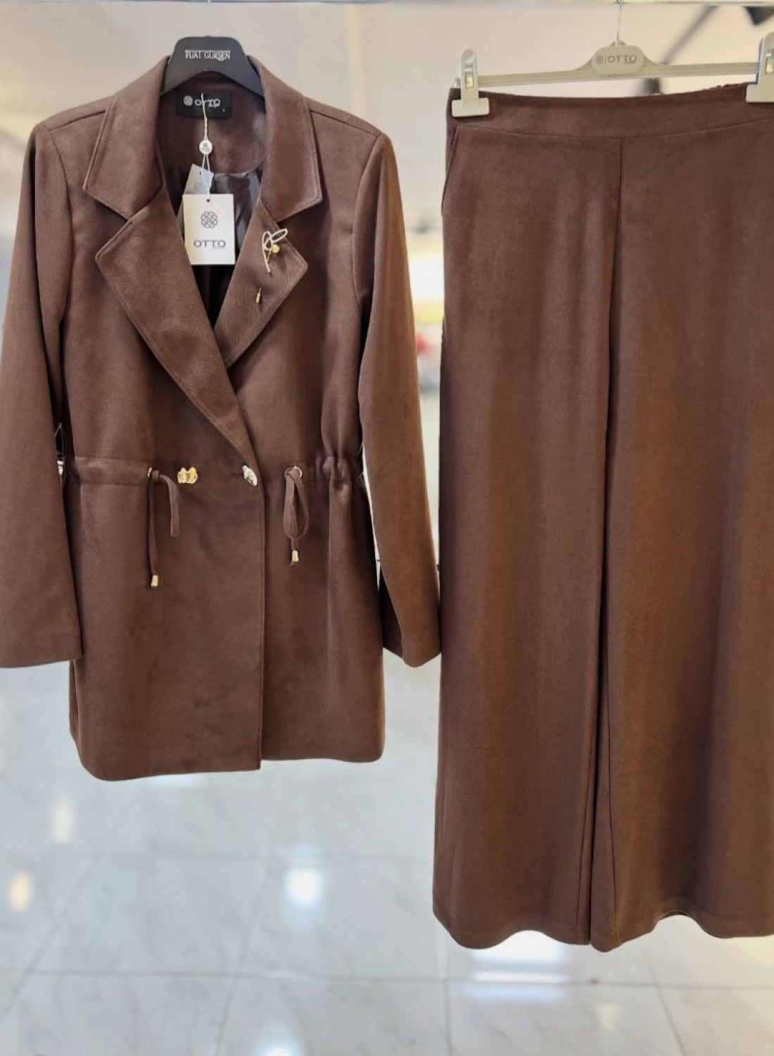 KAHVERENGİ CEKET TAKIM